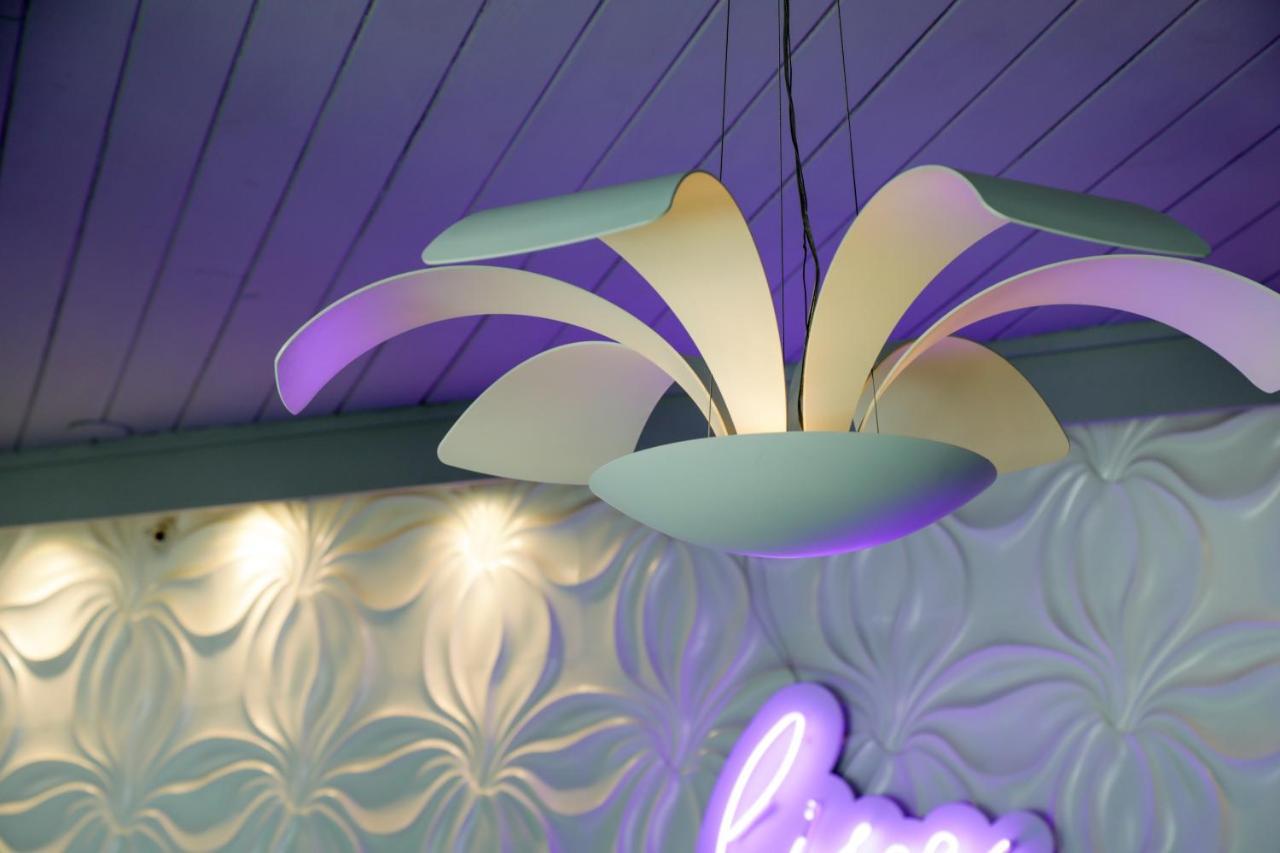 Orchid Key Inn - Adults Only Κι Γουέστ Εξωτερικό φωτογραφία